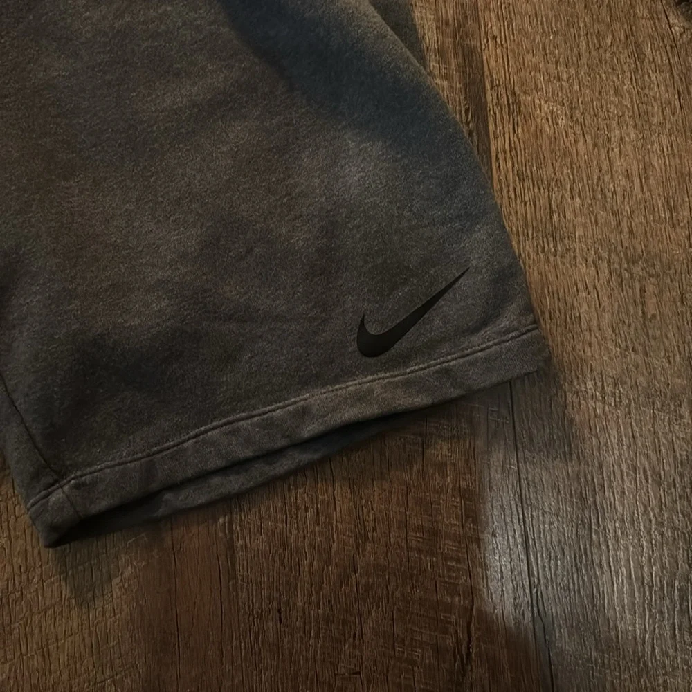 Nike Dri Fit Training Short - Picture 2 of 5